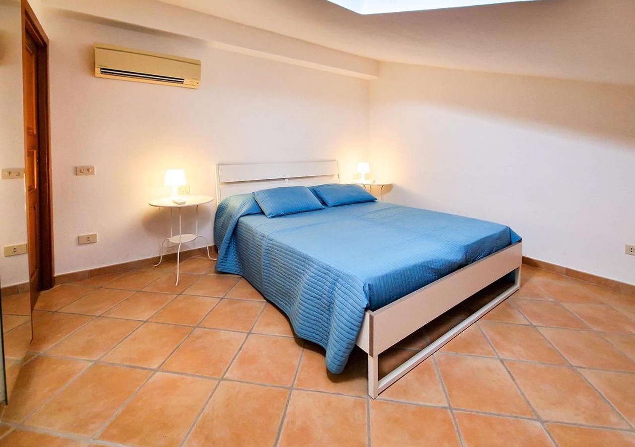 Murphy Holiday Home - Residenza Baro La Maddalena  Ngoại thất bức ảnh